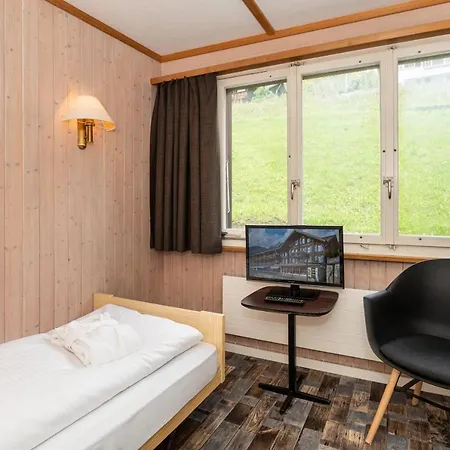 Basic Jungfrau Orman Evi Grindelwald