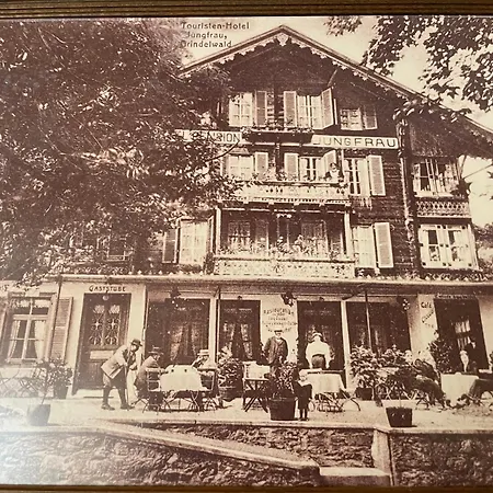 Basic Jungfrau Lodge